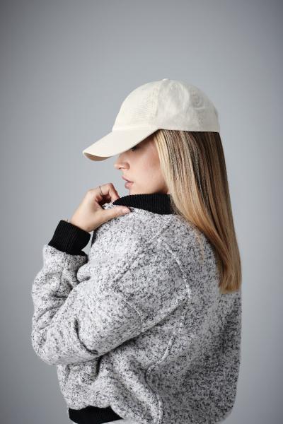 Nízkoprofilová kšiltovka B6530