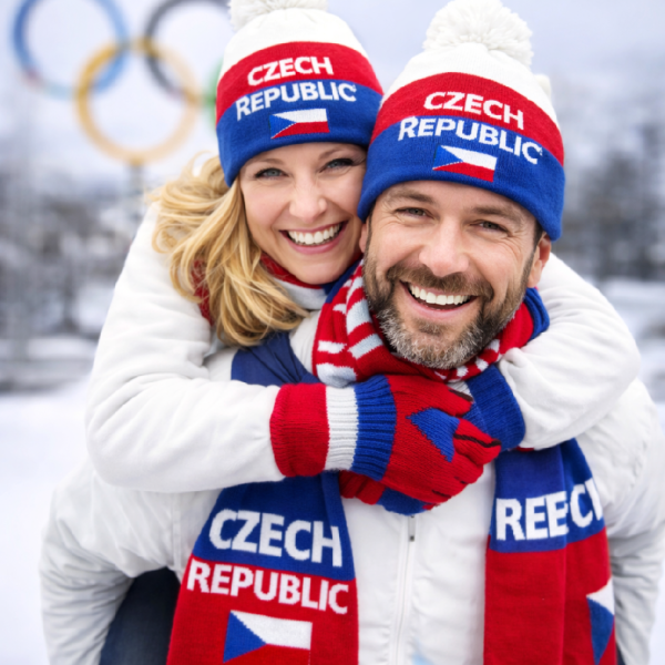 Zimní pletená čepice Czech Republic s bambulí2