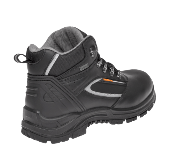 Pracovní obuv s membránou O22